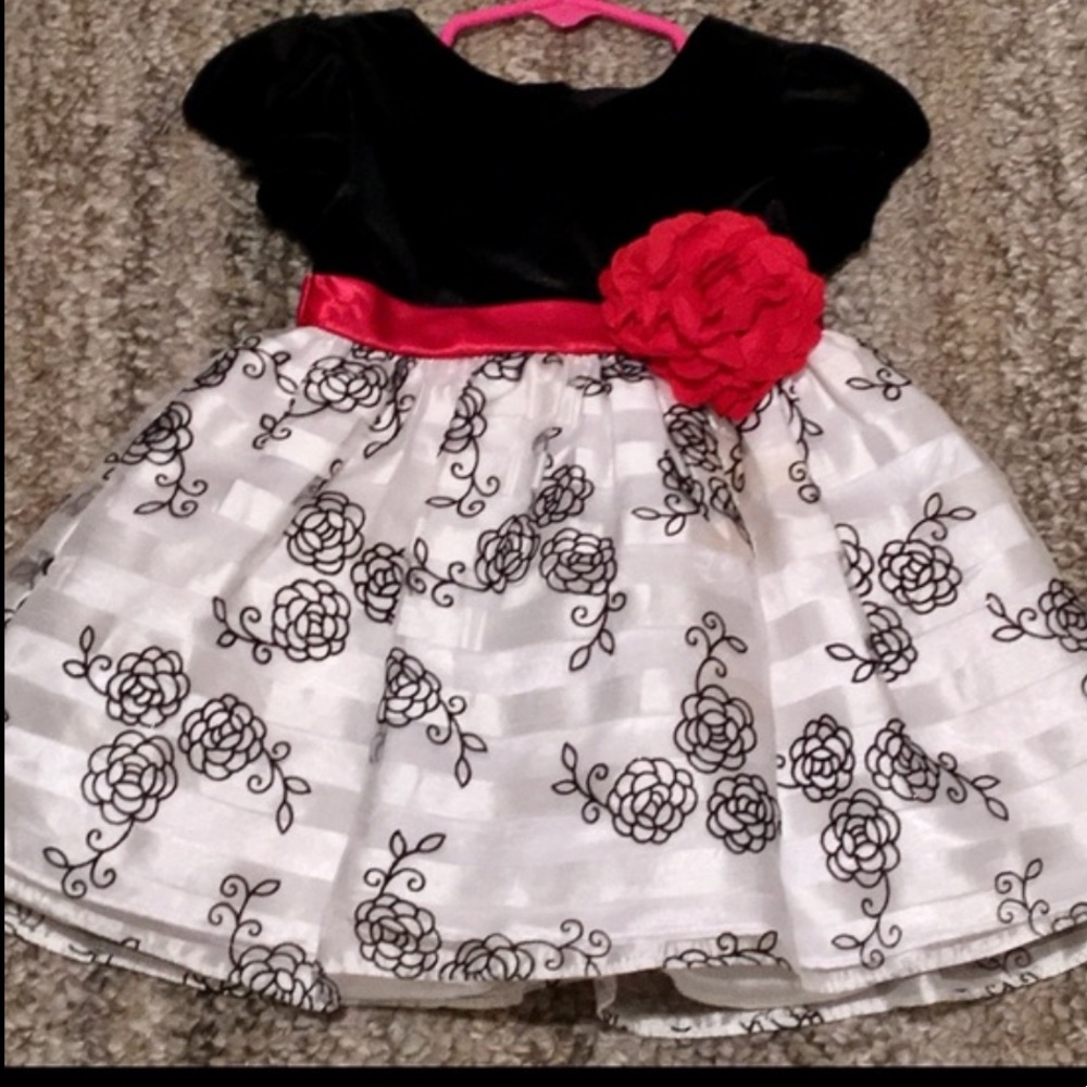 Youngland Toddler Girl Holiday Dress Sz 2T